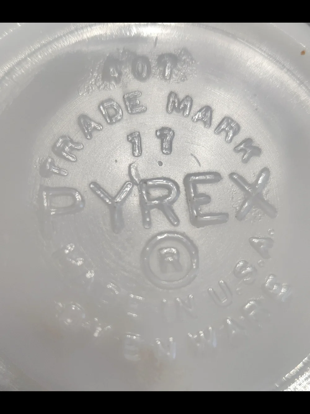 Vintage Pyrex 407 Primary Blue Fade Mixing Bowl 1.5 Pt Nesting Milk Glass Retro